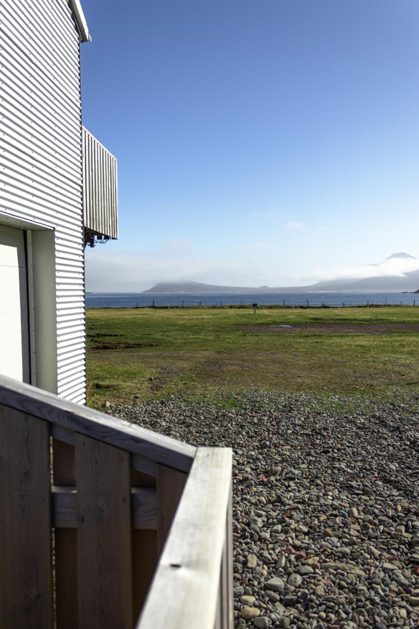 Urdartindur Guesthouse And Cottages Northurfjorthur Номер фото