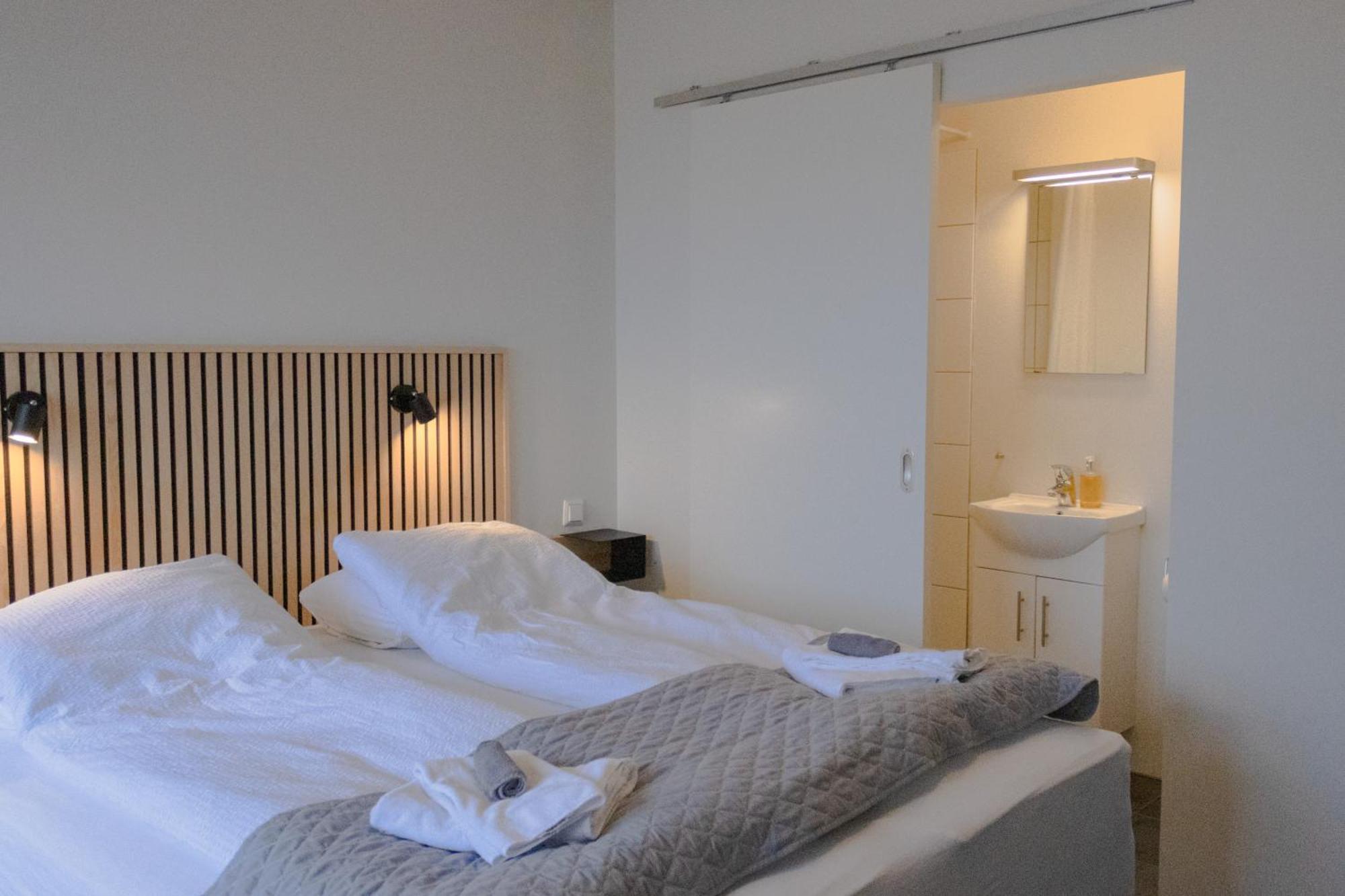 Urdartindur Guesthouse And Cottages Northurfjorthur Номер фото